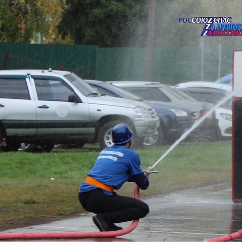 Самарские огнеборцы продемонстрировали свое профессиональное мастерство в рамках региональных спортивных соревнований